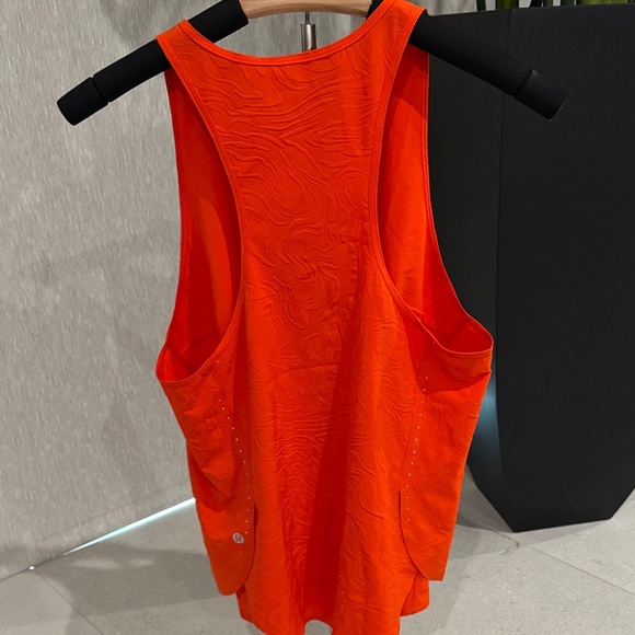 Lululemon Lightweight Stretch running Tank Airflow Orange 6 - Picture 4 of 7